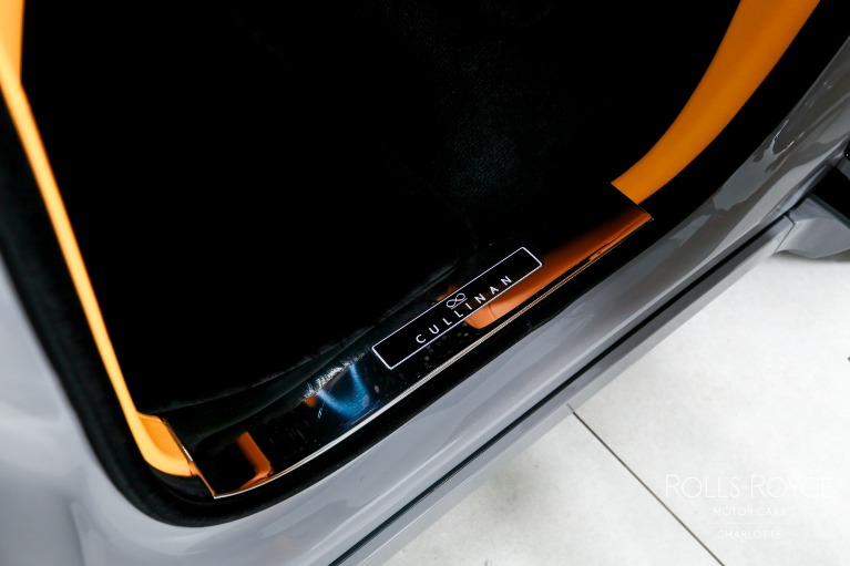 Used-2026-Rolls-Royce-Black-Badge-Cullinan
