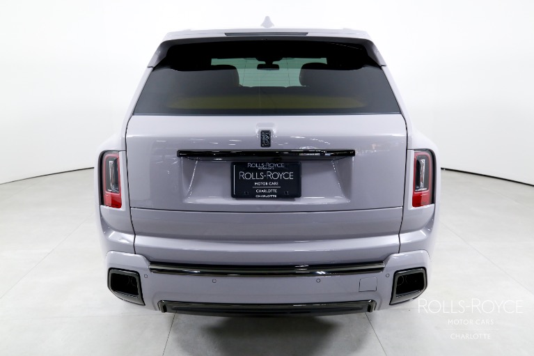 New-2026-Rolls-Royce-Black-Badge-Cullinan