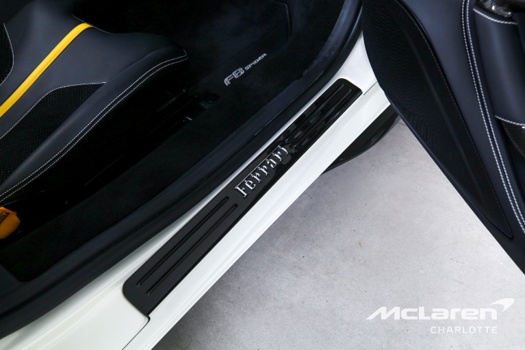 Used-2022-Ferrari-F8-Spider