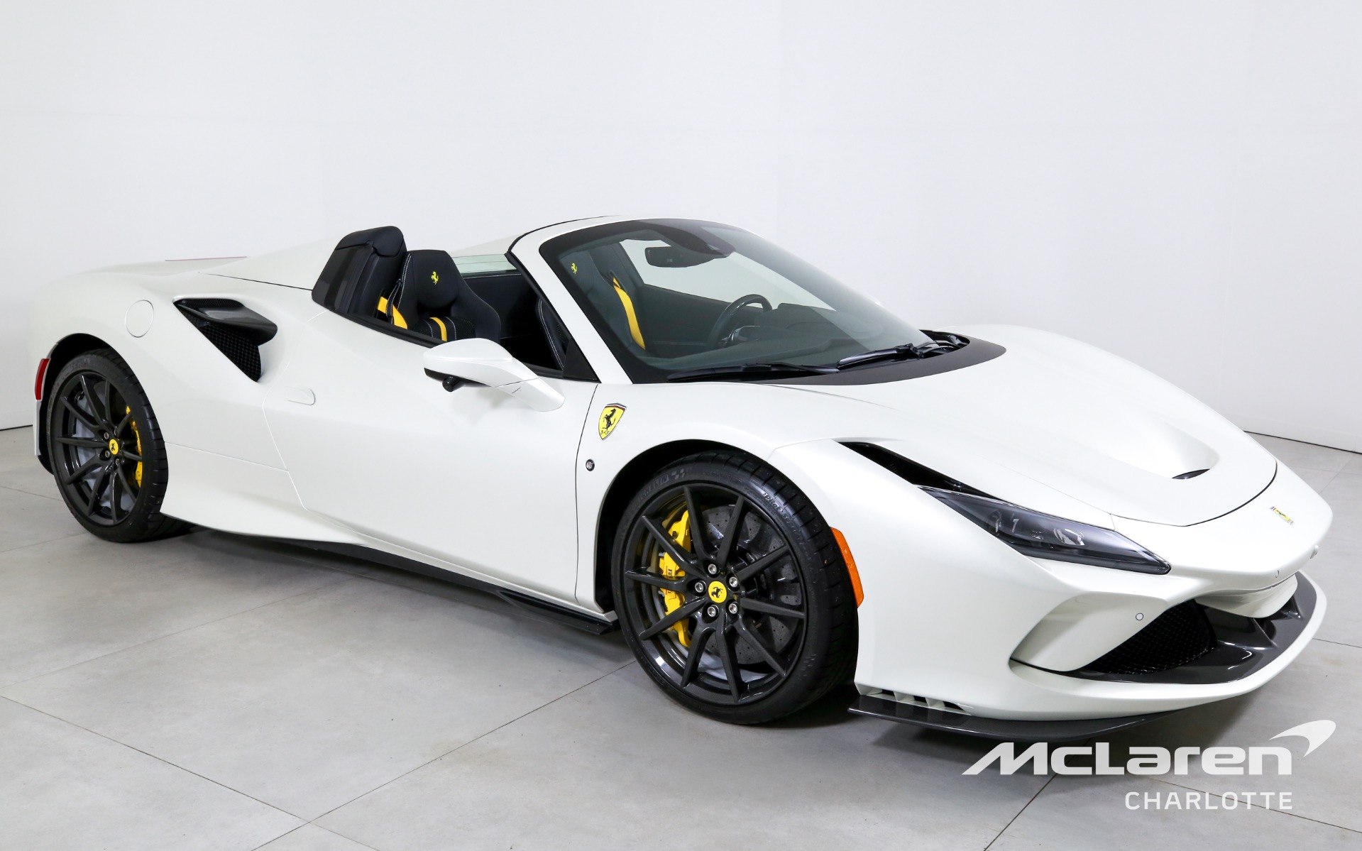Used 2022 Ferrari F8 Spider  | Charlotte, NC