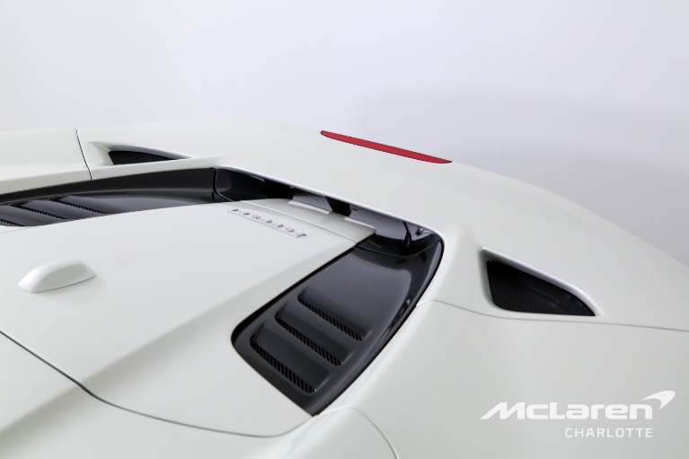 Used-2022-Ferrari-F8-Spider