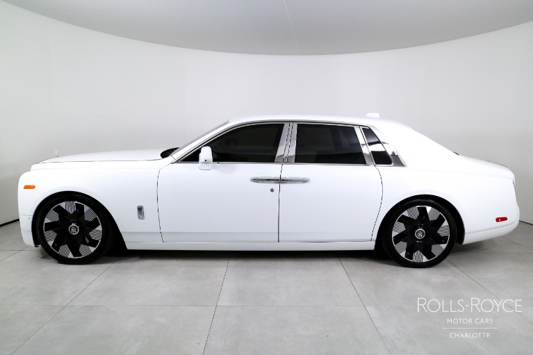 Used-2024-Rolls-Royce-Phantom