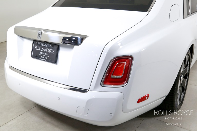 Used-2024-Rolls-Royce-Phantom
