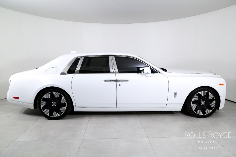 Used-2024-Rolls-Royce-Phantom