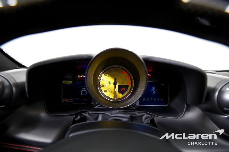 Used-2022-Ferrari-F8-Spider