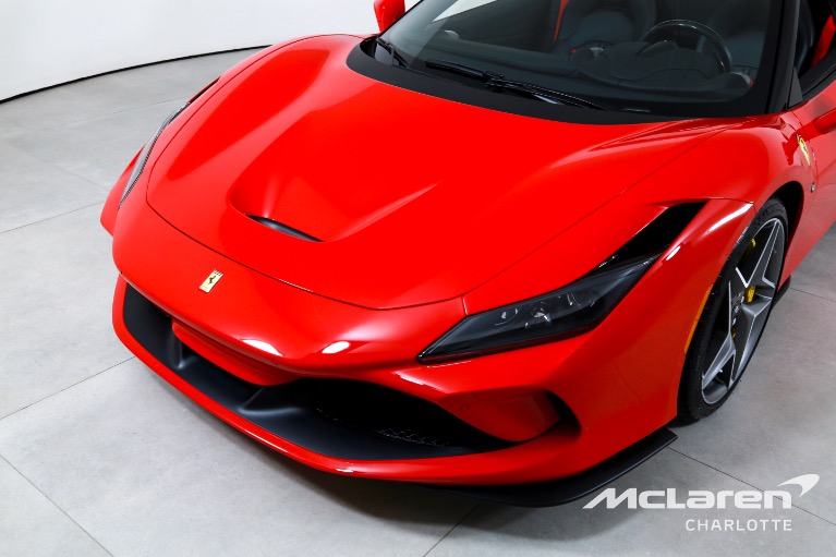 Used-2022-Ferrari-F8-Spider