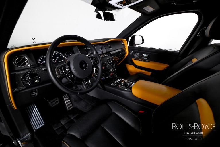 Used-2023-Rolls-Royce-Black-Badge-Cullinan