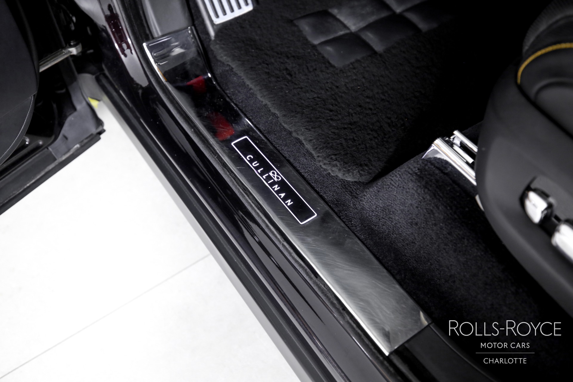 Used 2023 Rolls-Royce Black Badge Cullinan  | Charlotte, NC