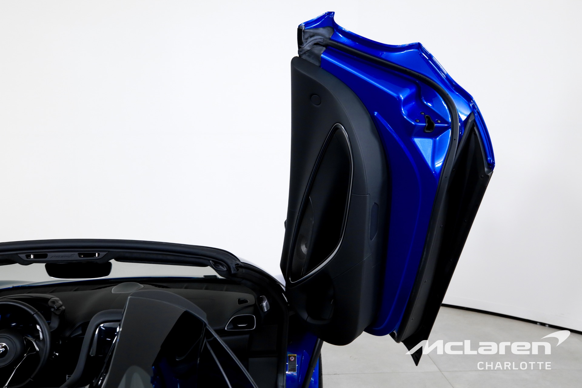 Used 2025 McLaren Artura Spider  | Charlotte, NC