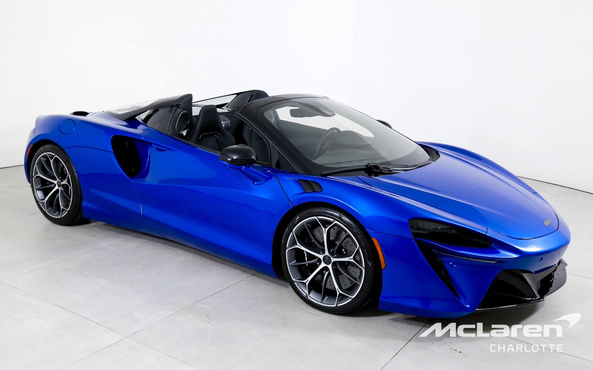 Used 2025 McLaren Artura Spider  | Charlotte, NC