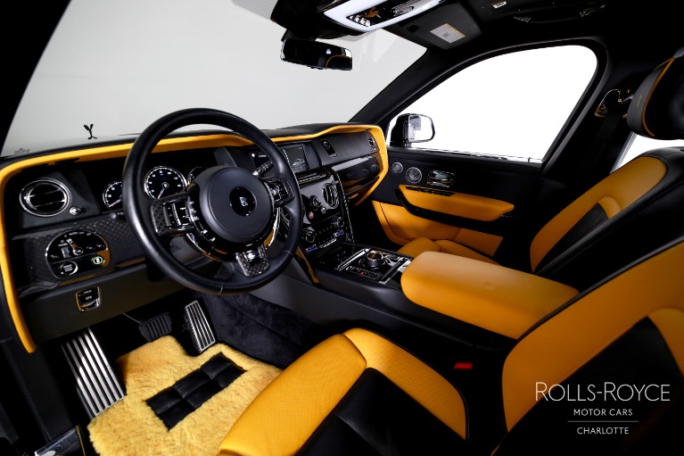 Used-2023-Rolls-Royce-Black-Badge-Cullinan