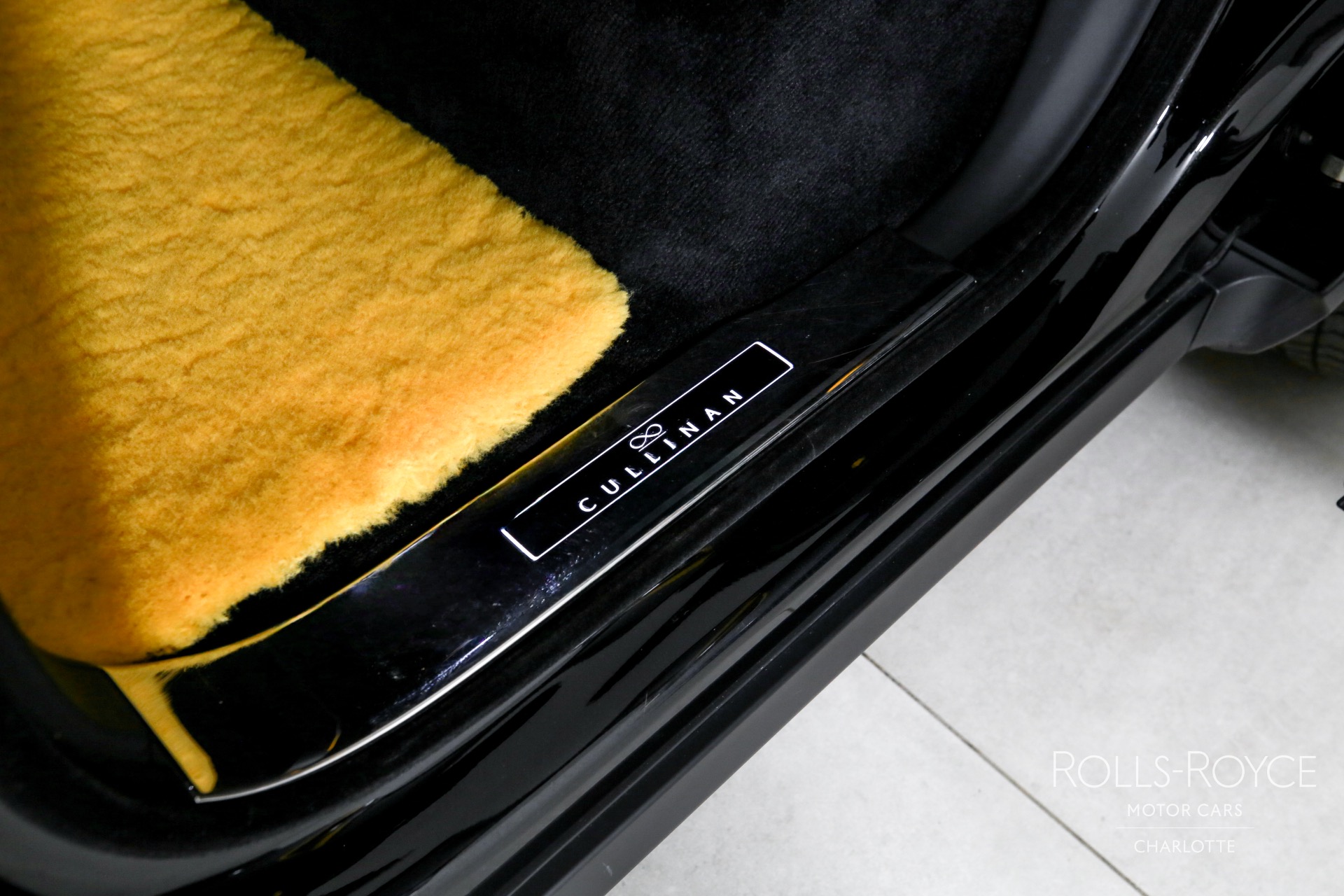 Used 2023 Rolls-Royce Black Badge Cullinan  | Charlotte, NC