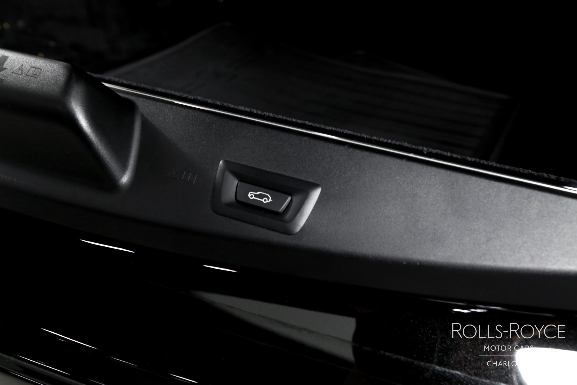 Used 2023 Rolls-Royce Black Badge Cullinan  | Charlotte, NC