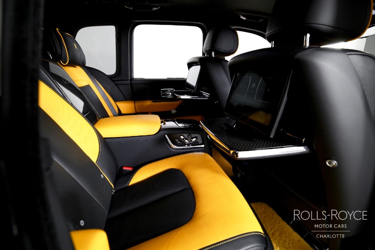 Used-2023-Rolls-Royce-Black-Badge-Cullinan