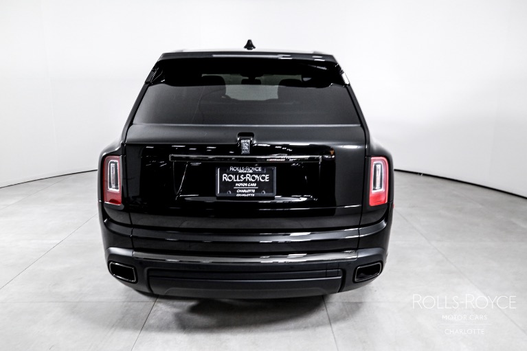Used-2023-Rolls-Royce-Black-Badge-Cullinan