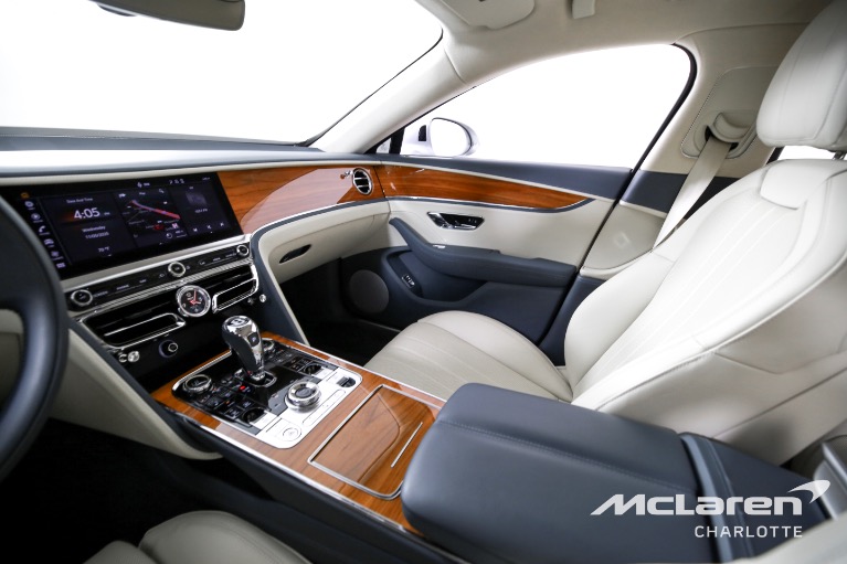 Used-2023-Bentley-Flying-Spur
