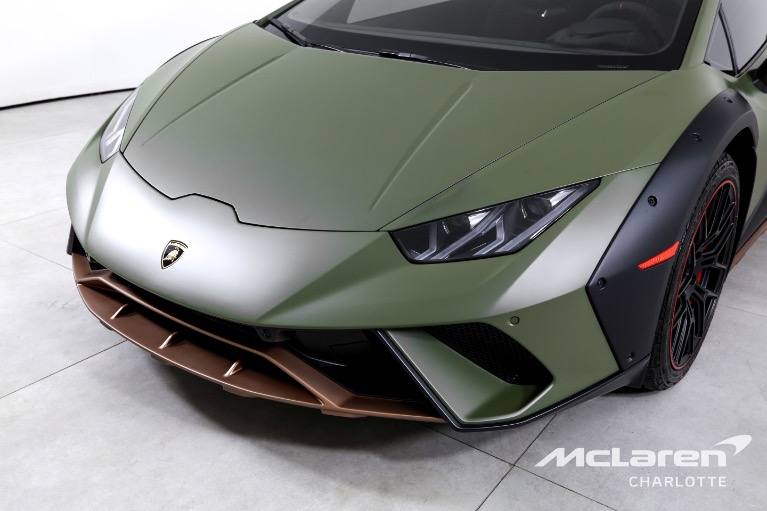 Used-2024-Lamborghini-Huracan-Sterrato