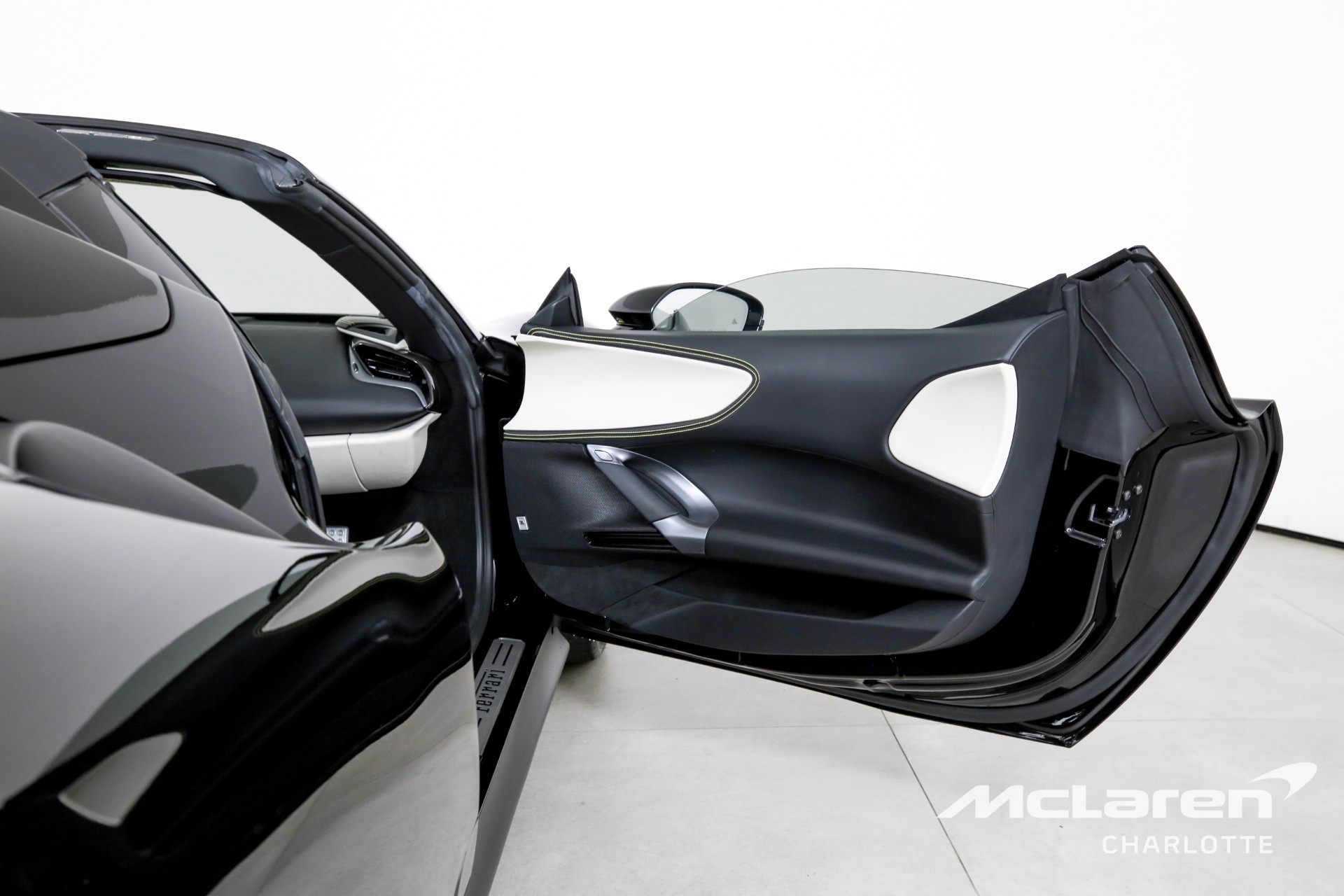 Used 2024 Ferrari SF90 Spider  | Charlotte, NC