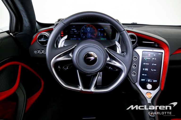 Used-2026-McLaren-750S-Spider