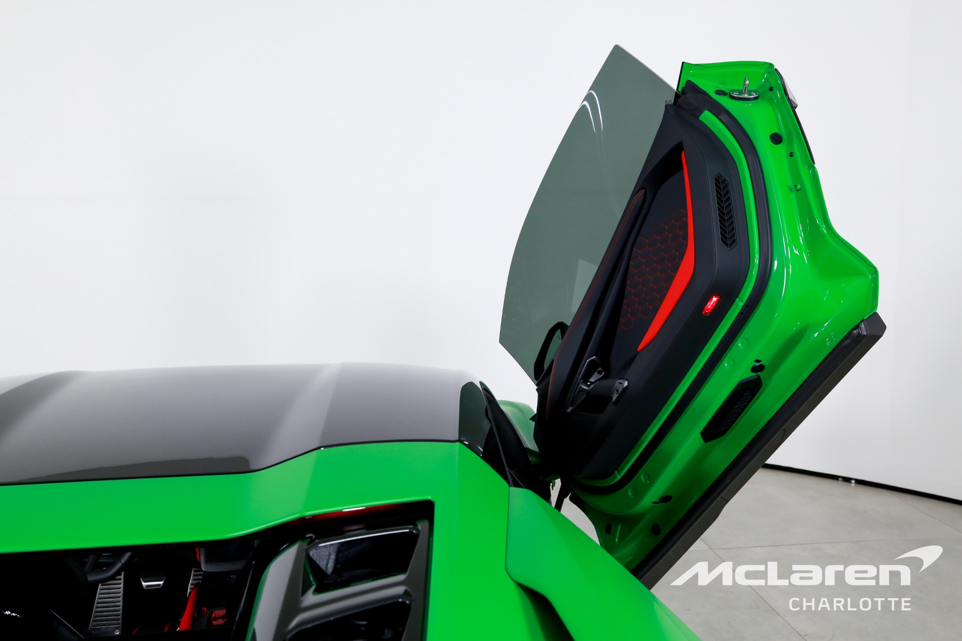 Used 2024 Lamborghini Revuelto  | Charlotte, NC