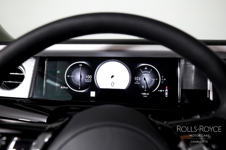 Used-2025-Rolls-Royce-Phantom