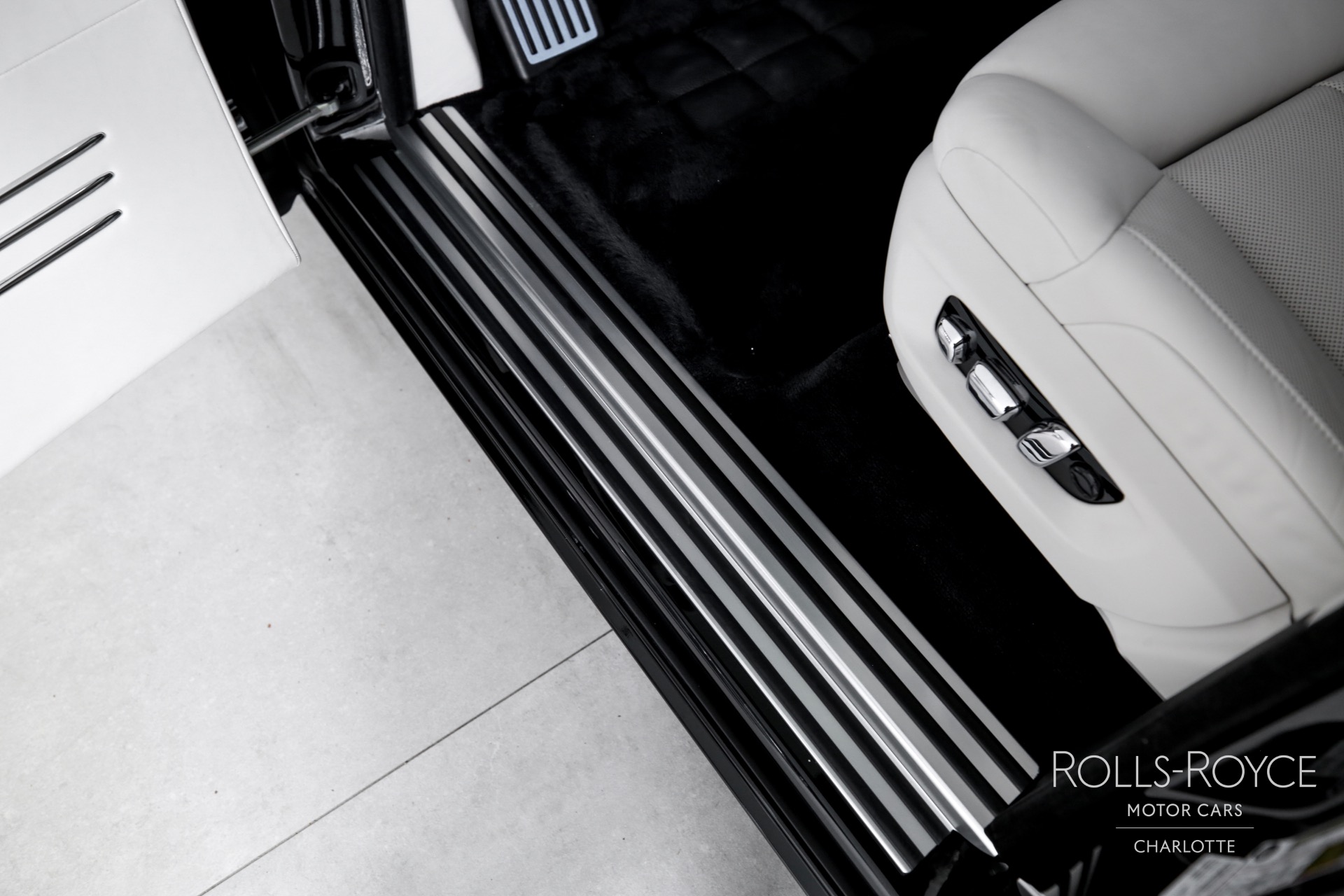 Used 2025 Rolls-Royce Phantom  | Charlotte, NC