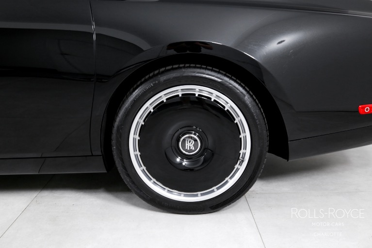 Used-2025-Rolls-Royce-Phantom