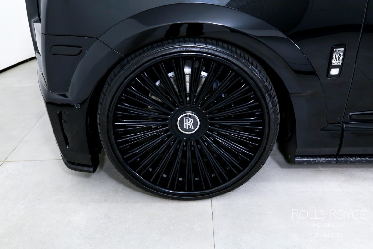 Used-2024-Rolls-Royce-Cullinan