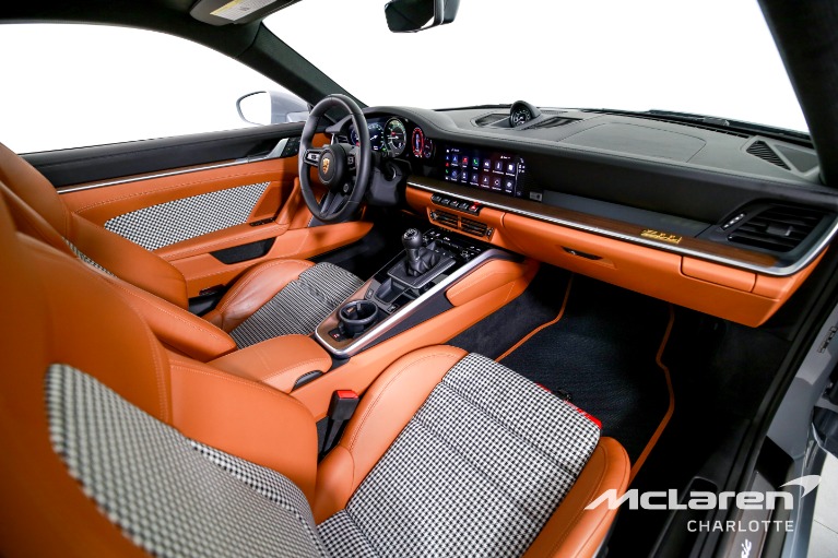 Used-2023-Porsche-911-Sport-Classic