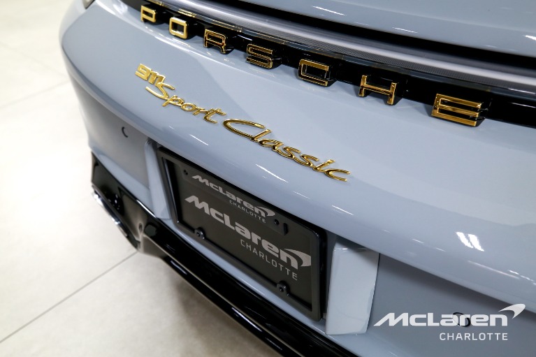 Used-2023-Porsche-911-Sport-Classic