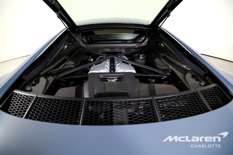 Used-2022-Audi-R8-52-V10-performance