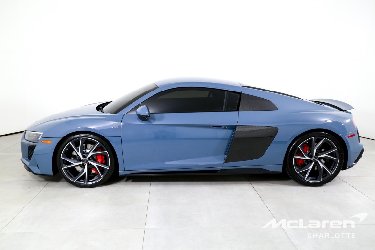 Used-2022-Audi-R8-52-V10-performance