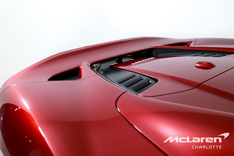 Used-2022-Ferrari-F8-Spider