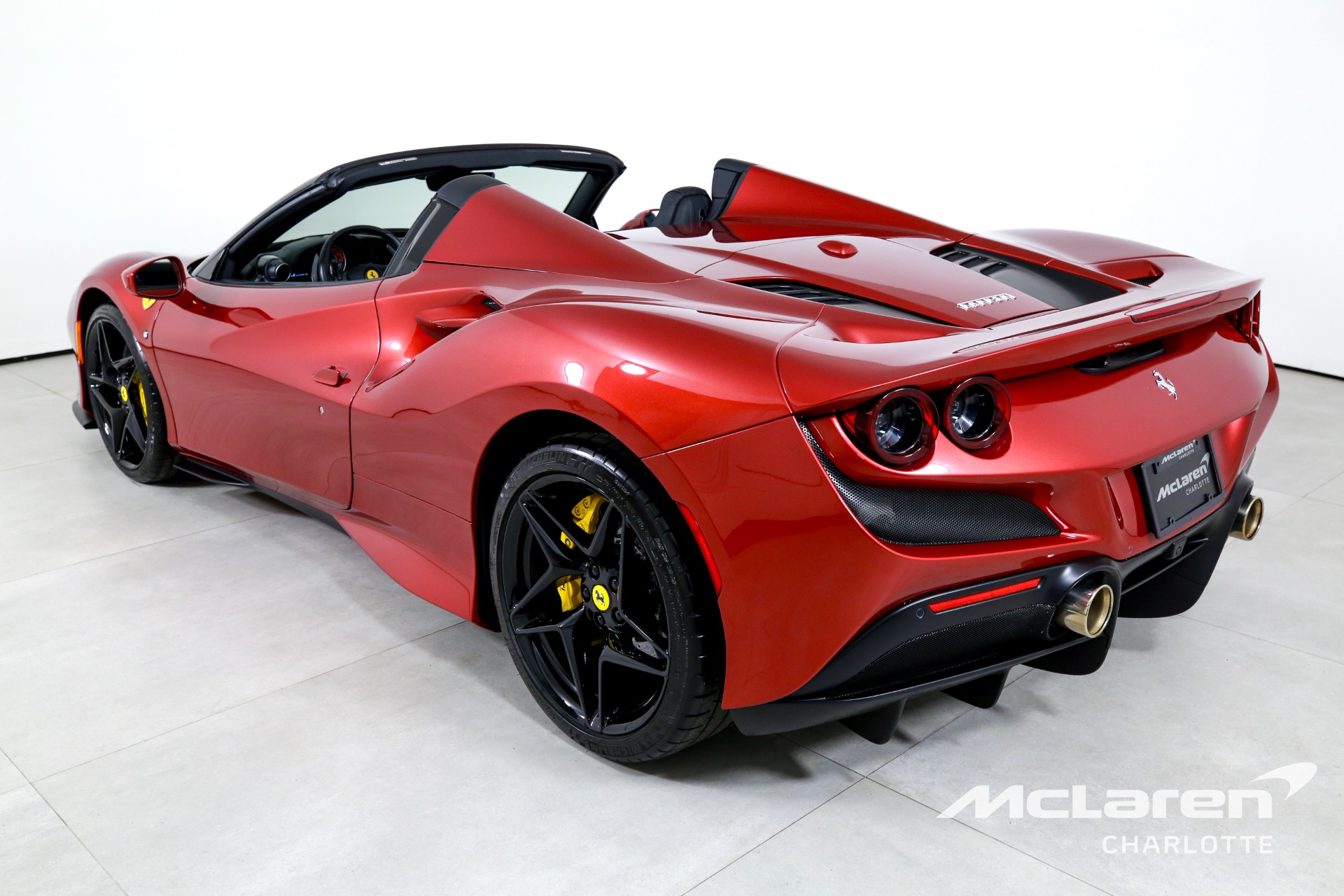 Used 2022 Ferrari F8 Spider  | Charlotte, NC