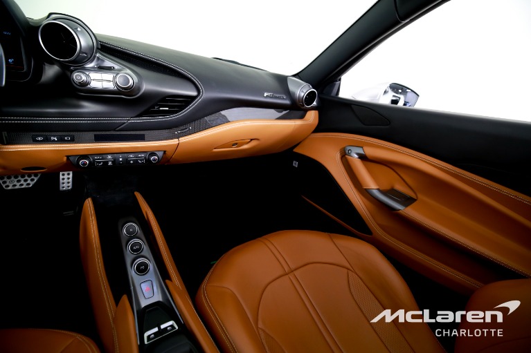 Used-2021-Ferrari-F8-Spider