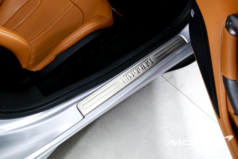 Used-2021-Ferrari-F8-Spider