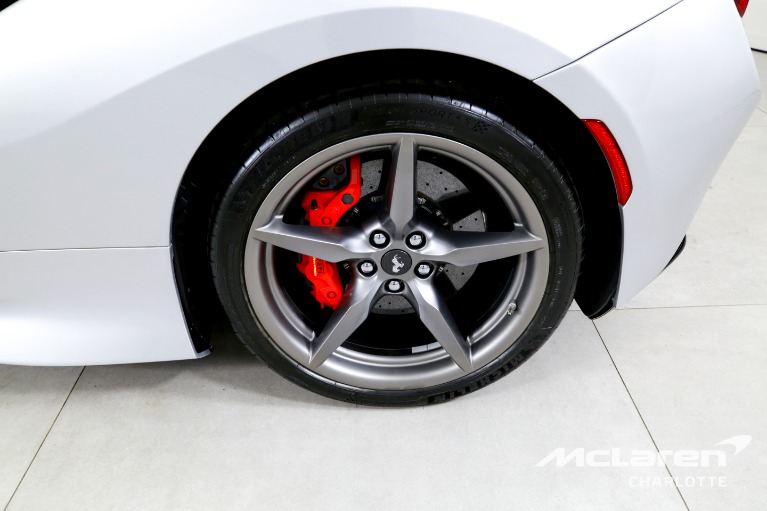 Used-2021-Ferrari-F8-Spider