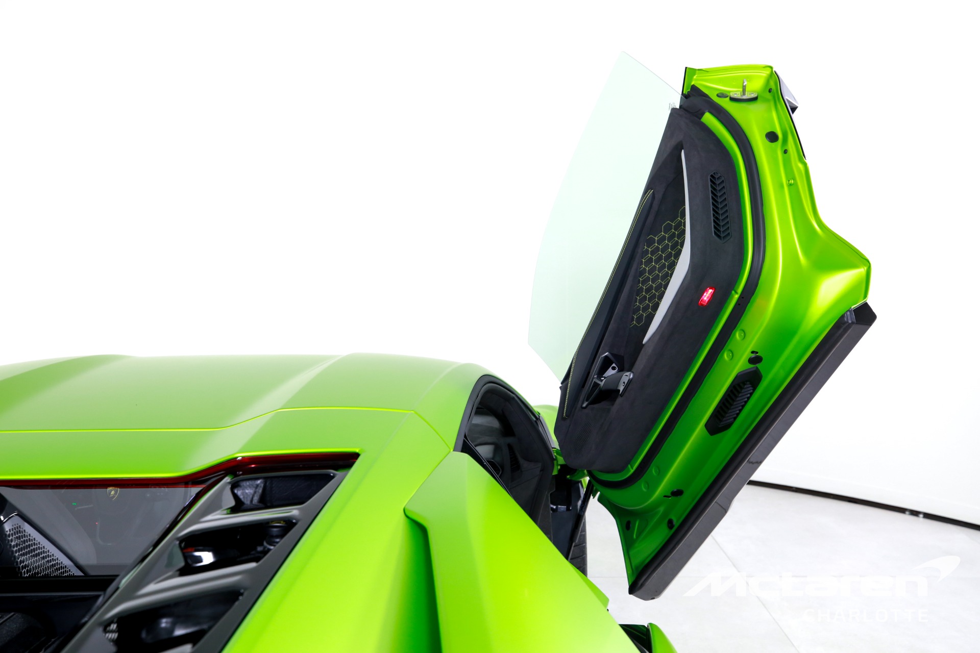 Used 2024 Lamborghini Revuelto  | Charlotte, NC