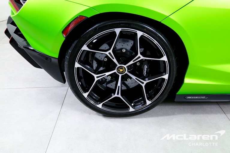 Used-2024-Lamborghini-Revuelto