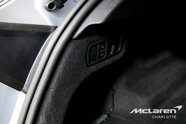 Used-2023-Lamborghini-Urus-S