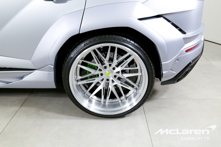 Used-2023-Lamborghini-Urus-S