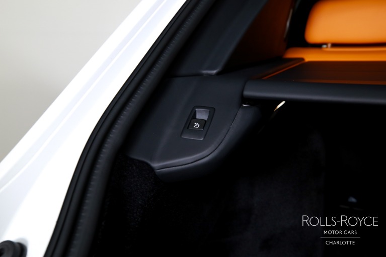 Used-2022-Rolls-Royce-Black-Badge-Cullinan