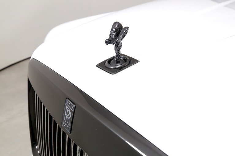 Used-2022-Rolls-Royce-Black-Badge-Cullinan