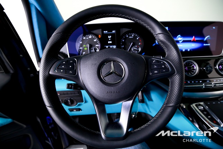 Used-2023-Mercedes-Benz-Metris-Passenger