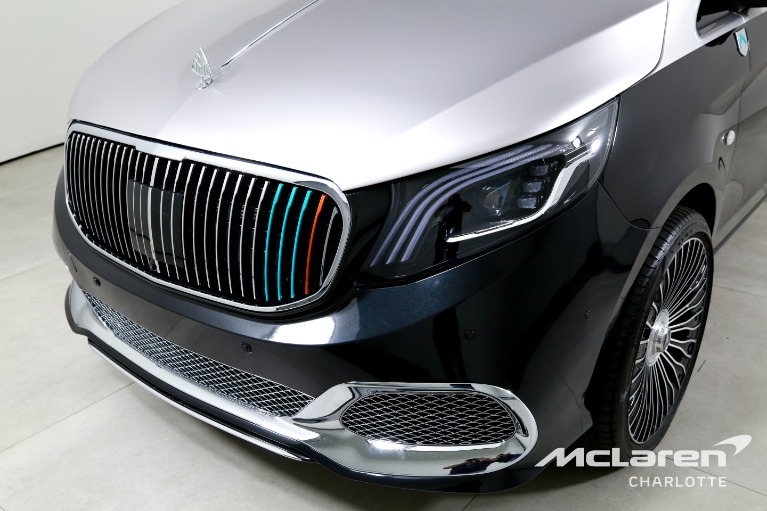 Used-2023-Mercedes-Benz-Metris-Passenger