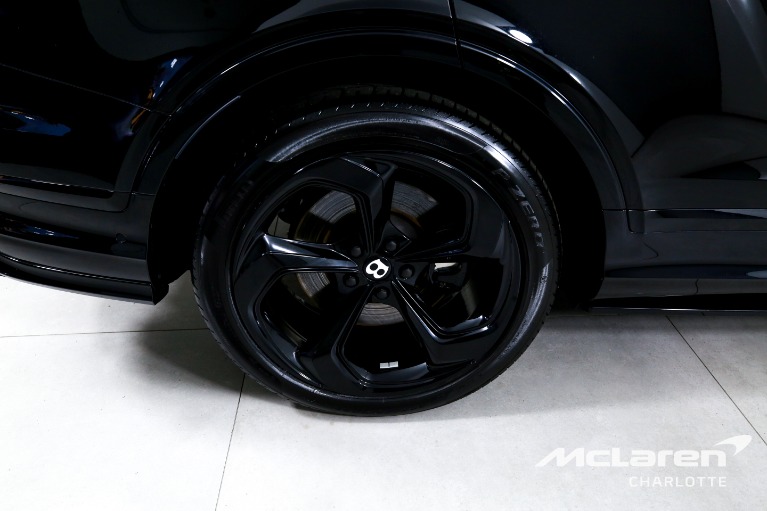 Used-2023-Bentley-Bentayga-S-Hybrid