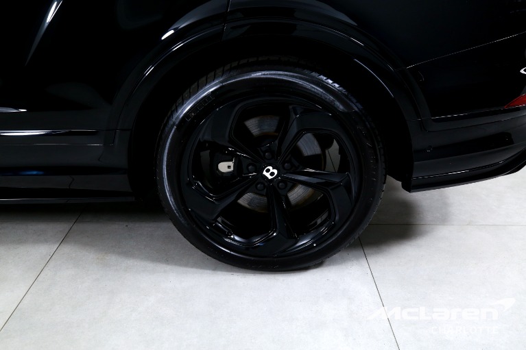 Used-2023-Bentley-Bentayga-S-Hybrid