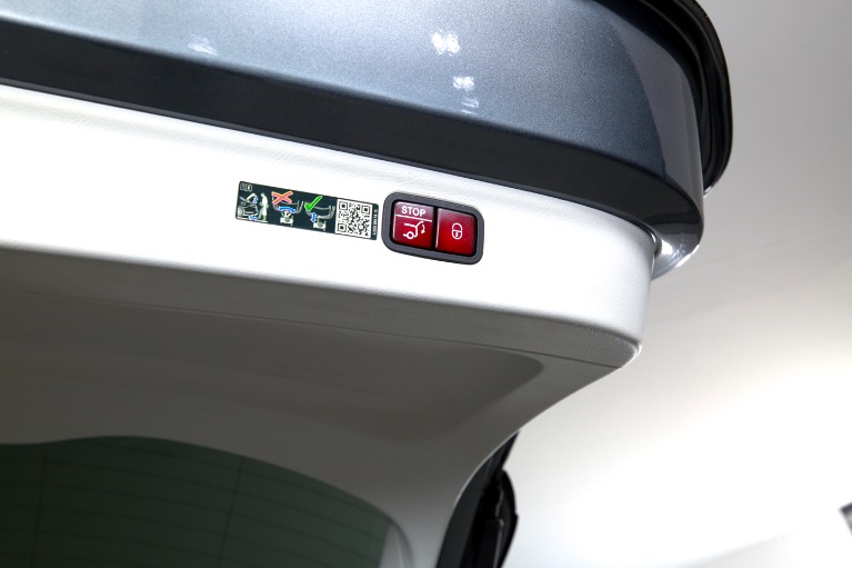 Used-2023-Mercedes-Benz-EQS-EQS-450