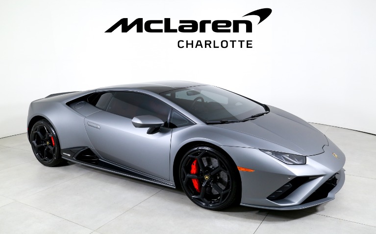 Used-2023-Lamborghini-Huracan-EVO