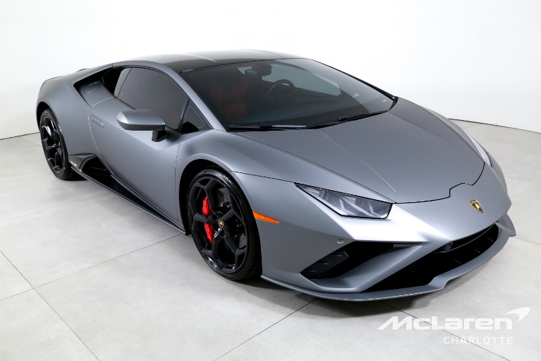 Used-2023-Lamborghini-Huracan-EVO